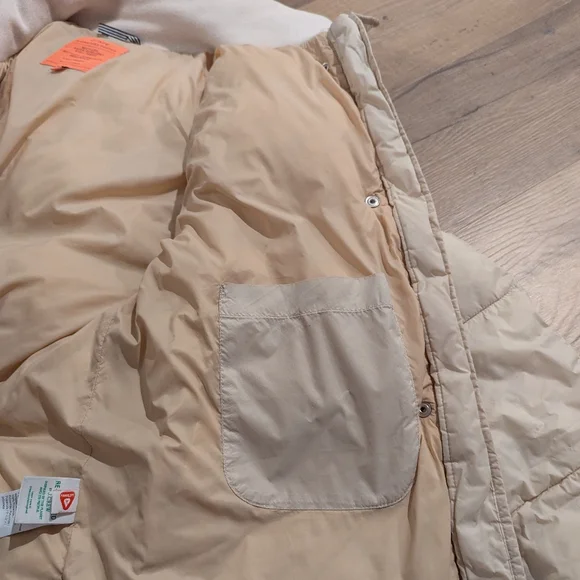 J.Crew Flurry Puffer with PrimaLoft - Picture 10 of 13